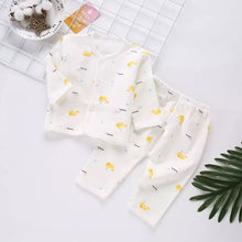 Load image into Gallery viewer, Newborn Baby Two-piece Cartoon Pattern Suit Button Top
