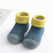 Load image into Gallery viewer, Baby Thick Cotton Animal Styles Sock Shoes
